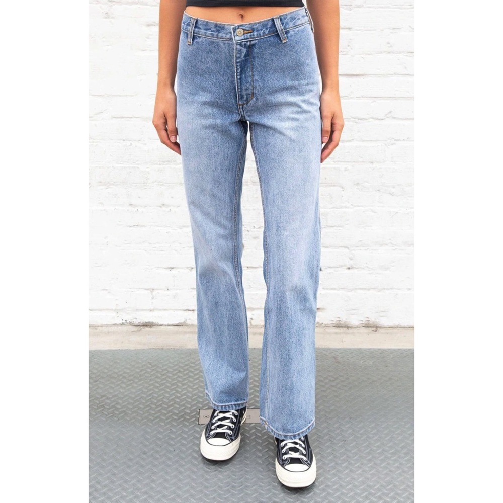 Brandy Melville Straight Leg Jeans(John Galt)